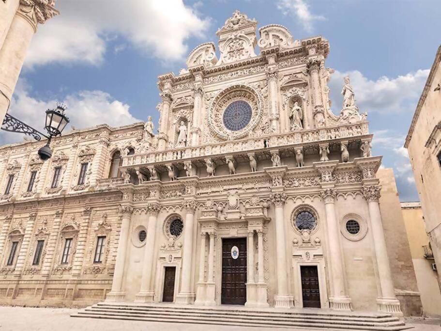 Suite Piazza Mazzini 90 Mq 5 Lecce Buitenkant foto